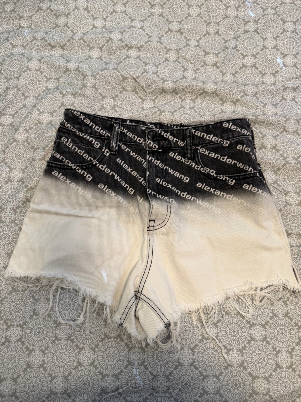 Alexander Wang Logo Shorts - Picture 1 of 4